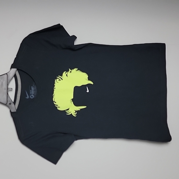 Girl Nike USA Soccer Shirts - Picture 1 of 4